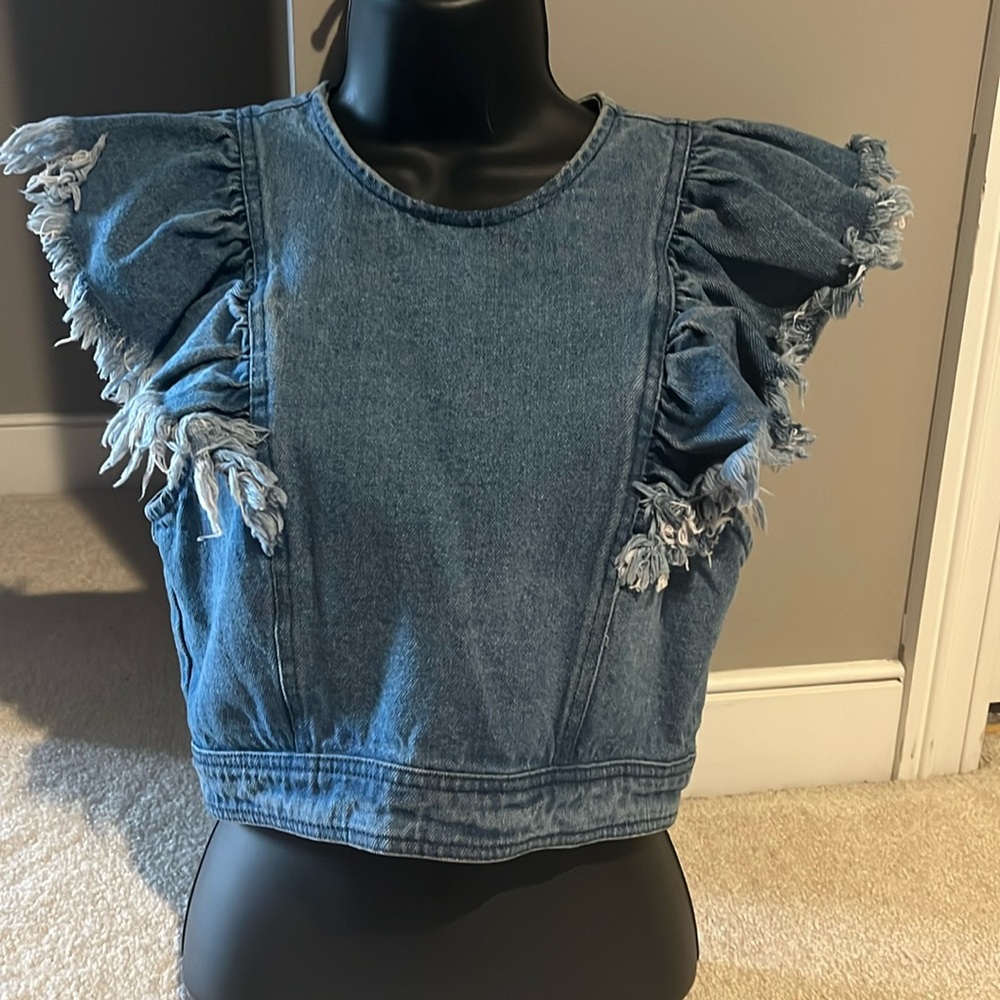 Denim size small forever 21 jeans blouse. Zipper back.